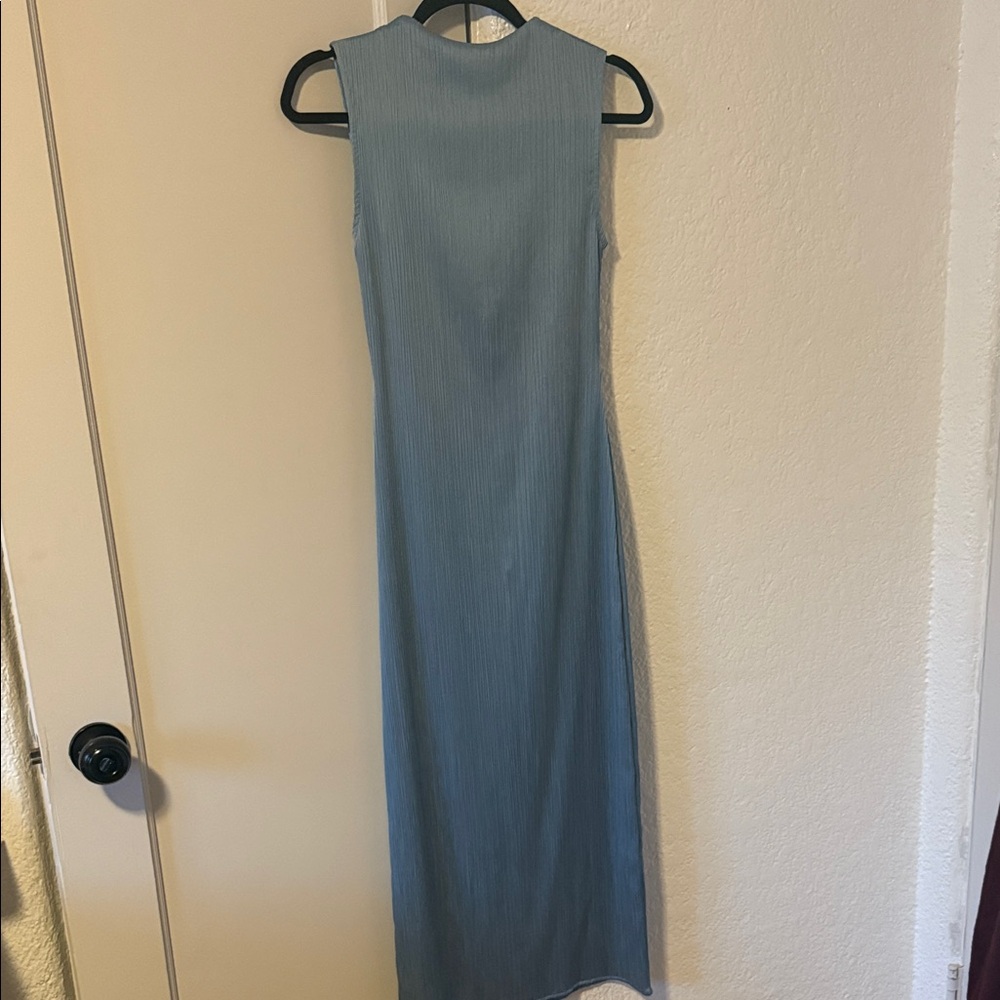Zara Sleeveless Midi Dress in Soft Blue